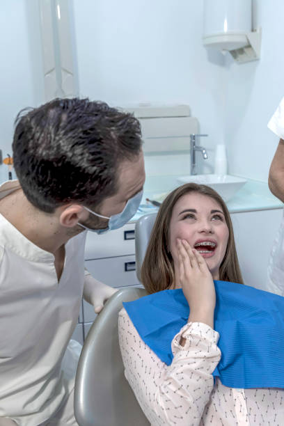 Best Cracked Tooth Emergency Dentist  in Millersville, TN